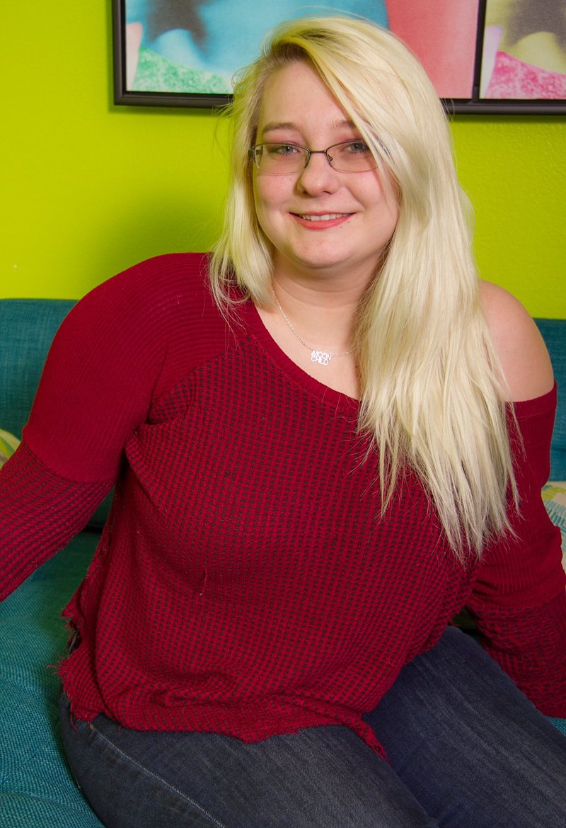 Полина, 24 года, 2 размер груди